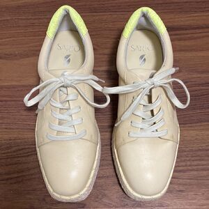 Franco Sarto NWOT Quinn Sneakers in Lemonade Leather. Woman’s size 7 M.